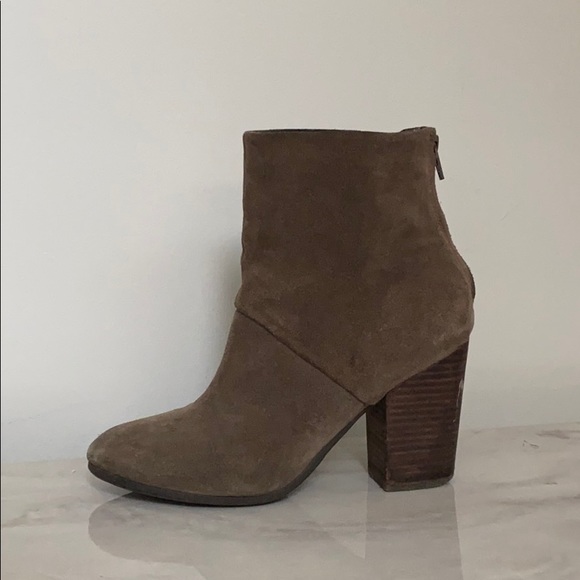 Aldo Shoes - Suede Taupe Brown Booties